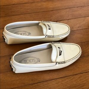 Tods ivory shoes size 6